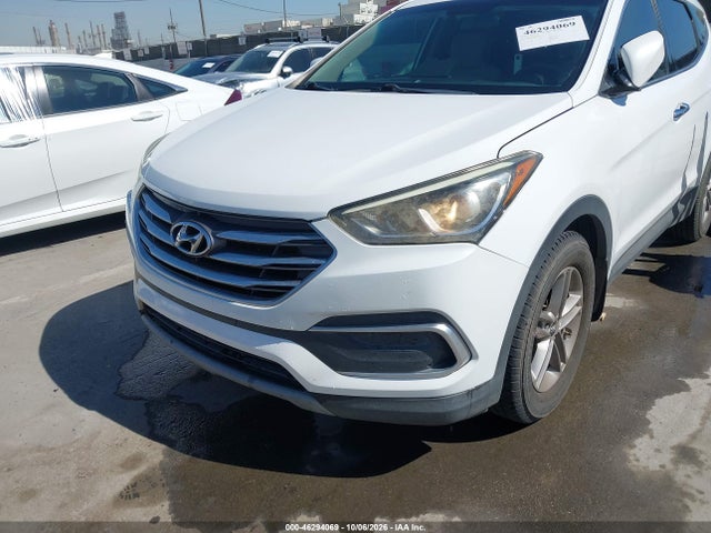 Продажа на аукционе авто 2018 Hyundai Santa Fe Sport 2.4l, vin: 5NMZTDLB2JH088358, номер лота: 46294069