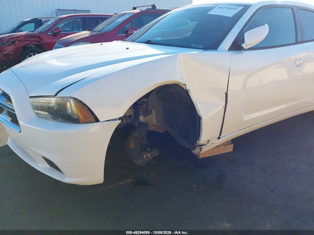 Продаж на аукціоні авто 2014 Dodge Charger Sxt, vin: 2C3CDXHG7EH337493, номер лоту: 46294099