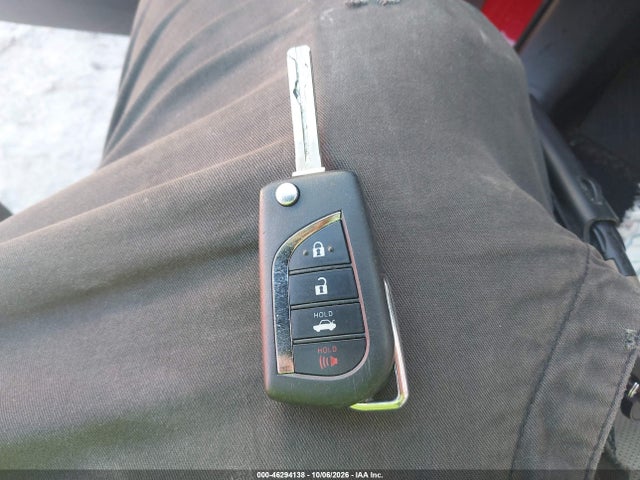 46294138 :رقم المزاد ، JTDEPRAE8LJ105500 vin ، 2020 Toyota Corolla Le مزاد بيع
