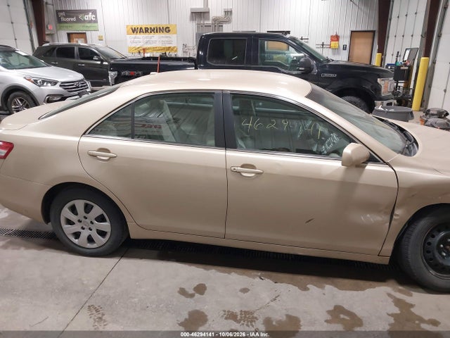 2010 Toyota Camry მანქანა იყიდება აუქციონზე, vin: 4T1BF3EK1AU111567, აუქციონის ნომერი: 46294141