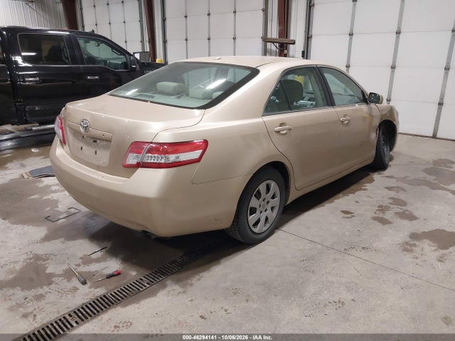 2010 Toyota Camry მანქანა იყიდება აუქციონზე, vin: 4T1BF3EK1AU111567, აუქციონის ნომერი: 46294141