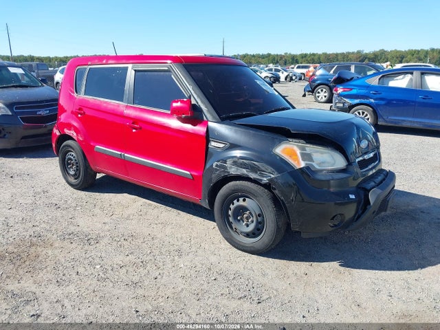 2013 Kia Soul მანქანა იყიდება აუქციონზე, vin: KNDJT2A55D7576570, აუქციონის ნომერი: 46294160