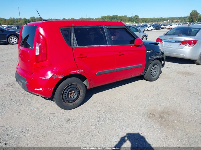 2013 Kia Soul მანქანა იყიდება აუქციონზე, vin: KNDJT2A55D7576570, აუქციონის ნომერი: 46294160
