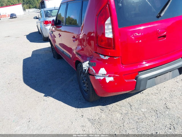 2013 Kia Soul მანქანა იყიდება აუქციონზე, vin: KNDJT2A55D7576570, აუქციონის ნომერი: 46294160