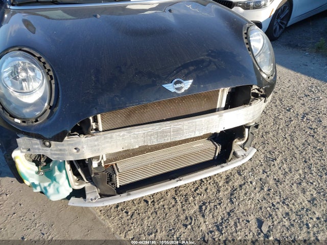 46294195 :رقم المزاد ، WMWXS5C57FT832940 vin ، 2015 Mini Hardtop Cooper مزاد بيع