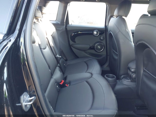 46294195 :رقم المزاد ، WMWXS5C57FT832940 vin ، 2015 Mini Hardtop Cooper مزاد بيع