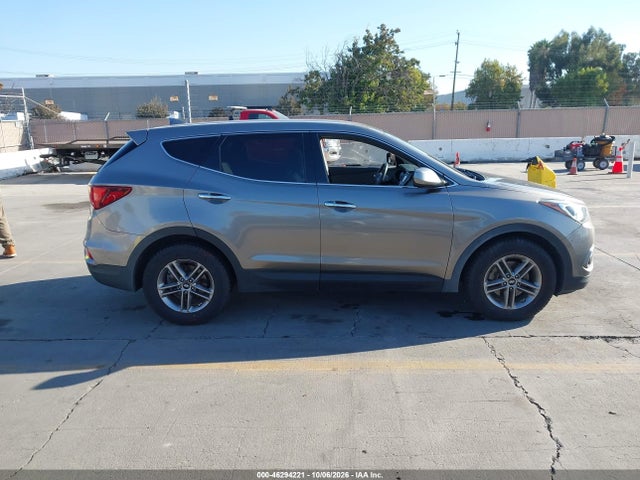 Продажа на аукционе авто 2017 Hyundai Santa Fe Sport 2.4l, vin: 5XYZTDLB3HG439105, номер лота: 46294221