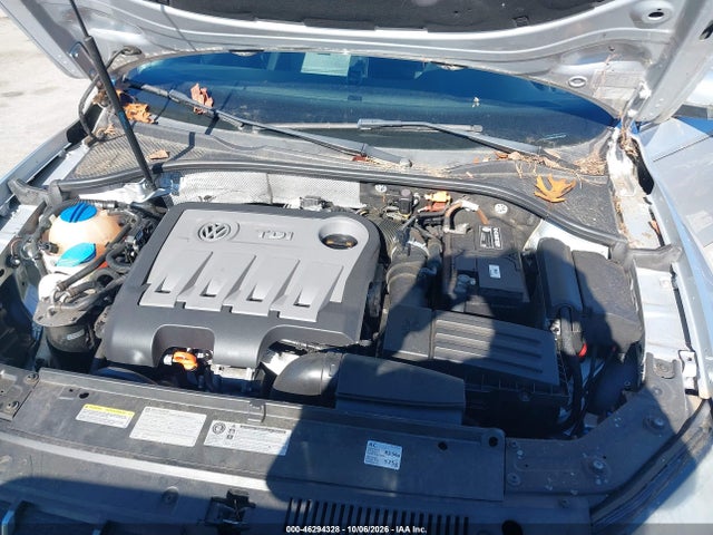 46294328 :رقم المزاد ، 1VWBN7A31DC103487 vin ، 2013 Volkswagen Passat 2.0l Tdi Se مزاد بيع
