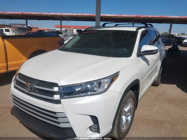 Toyota Highlander Limited 2018 5TDDZRFH0JS865185 Image 18