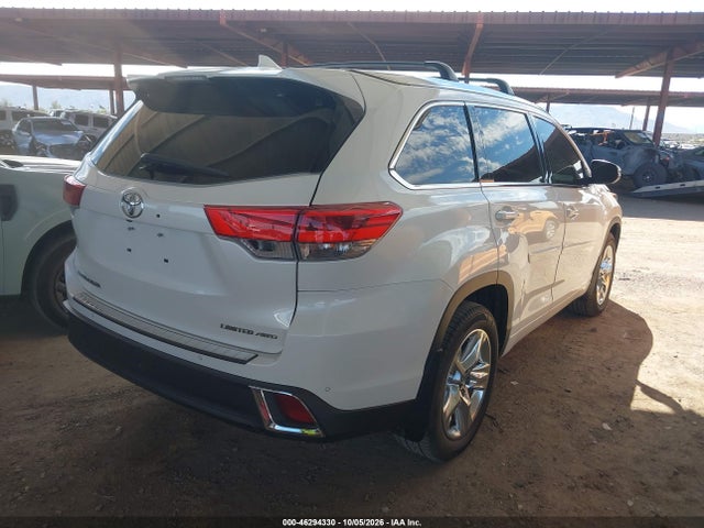 Toyota Highlander Limited 2018 5TDDZRFH0JS865185 Image 20