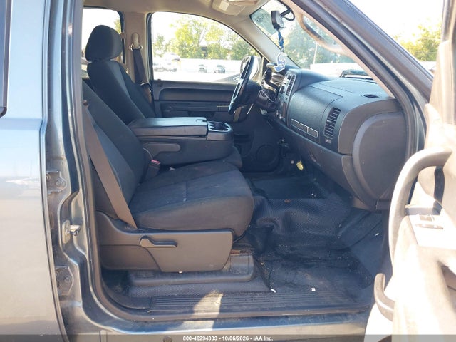 Продаж на аукціоні авто 2011 Chevrolet Silverado 1500 Lt, vin: 3GCPKSE3XBG172574, номер лоту: 46294333