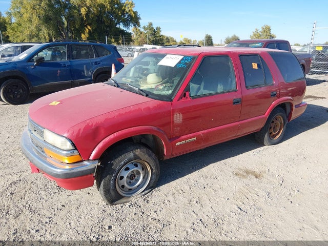 1998 Chevrolet Blazer მანქანა იყიდება აუქციონზე, vin: 1GNDT13W0WK106354, აუქციონის ნომერი: 46294373