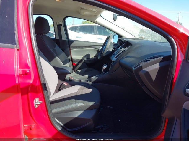 Ford FOCUS SE 2014 1FADP3F29EL178539 Image 5