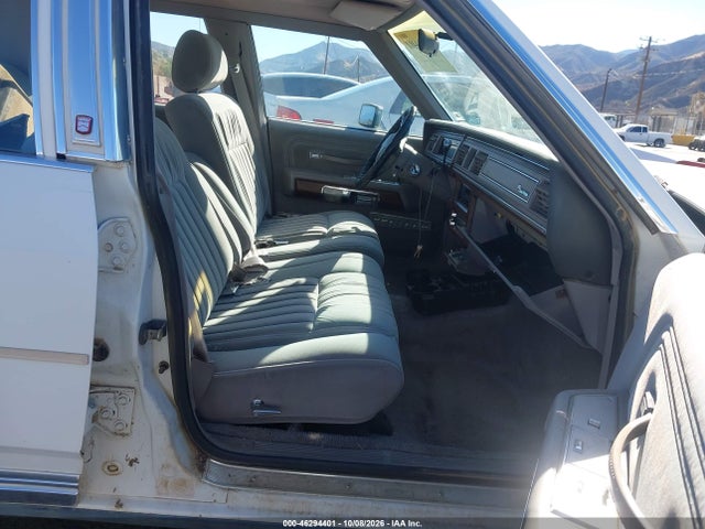 Продажа на аукционе авто 1989 Ford Crown Victoria Lx, vin: 2FABP74F0KX152253, номер лота: 46294401