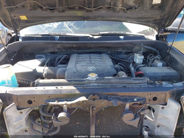 46294475 :رقم المزاد ، 5TFUY5F14BX182206 vin ، 2011 Toyota Tundra Grade 5.7l V8 مزاد بيع