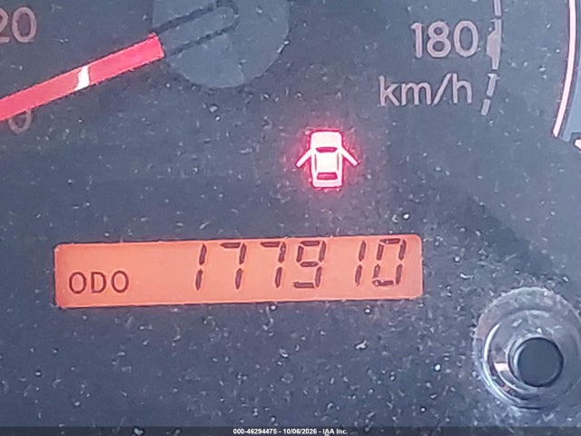 46294475 :رقم المزاد ، 5TFUY5F14BX182206 vin ، 2011 Toyota Tundra Grade 5.7l V8 مزاد بيع