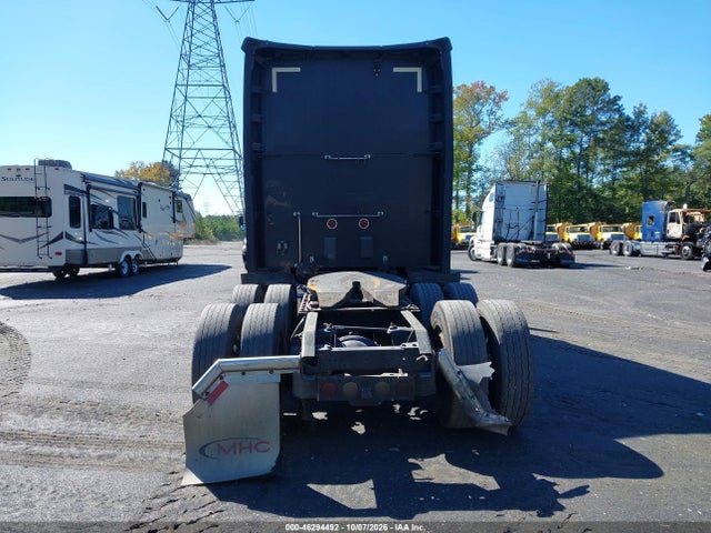 Продаж на аукціоні авто 2018 Kenworth T680, vin: 1XKYD49X4JJ194630, номер лоту: 46294492