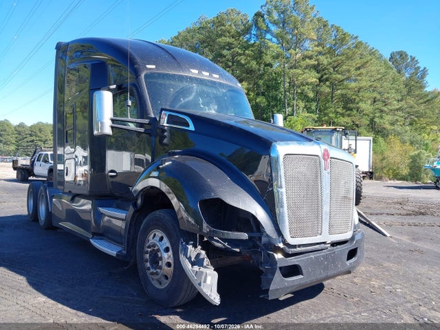 Продаж на аукціоні авто 2018 Kenworth T680, vin: 1XKYD49X4JJ194630, номер лоту: 46294492