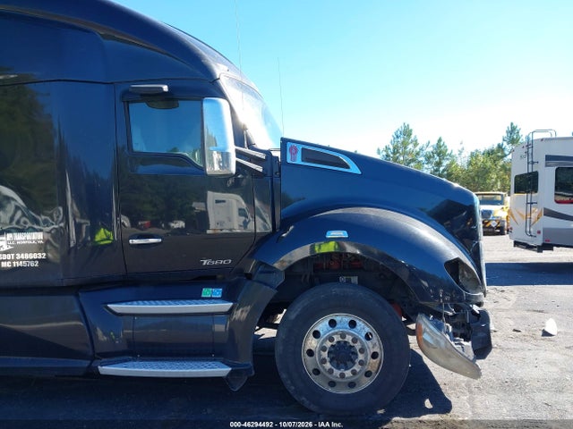 Продаж на аукціоні авто 2018 Kenworth T680, vin: 1XKYD49X4JJ194630, номер лоту: 46294492