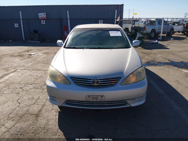 2006 Toyota Camry Le მანქანა იყიდება აუქციონზე, vin: 4T1BE30K76U161486, აუქციონის ნომერი: 46294552