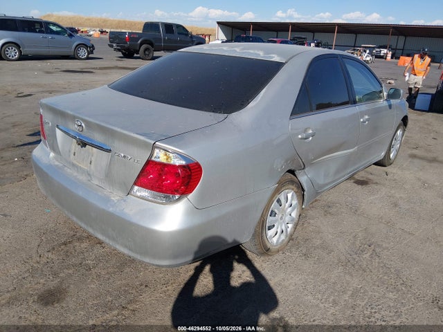 2006 Toyota Camry Le მანქანა იყიდება აუქციონზე, vin: 4T1BE30K76U161486, აუქციონის ნომერი: 46294552