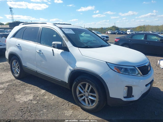 Продажа на аукционе авто 2014 Kia Sorento Lx, vin: 5XYKT3A69EG488161, номер лота: 46294555