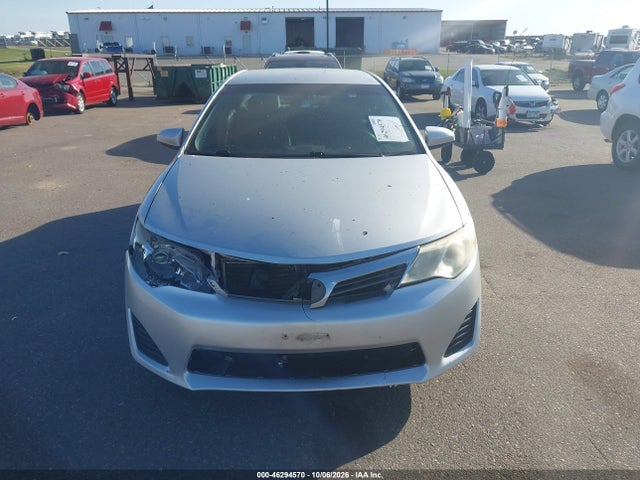 46294570 :رقم المزاد ، 4T1BF1FK5EU857562 vin ، 2014 Toyota Camry L مزاد بيع