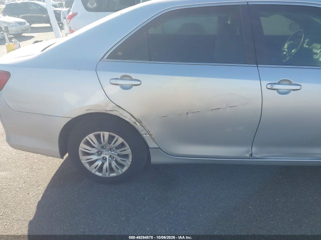 46294570 :رقم المزاد ، 4T1BF1FK5EU857562 vin ، 2014 Toyota Camry L مزاد بيع