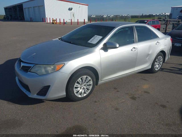 46294570 :رقم المزاد ، 4T1BF1FK5EU857562 vin ، 2014 Toyota Camry L مزاد بيع