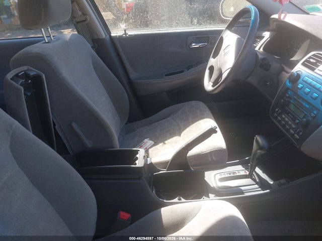 2001 Honda Accord 2.3 Ex მანქანა იყიდება აუქციონზე, vin: 1HGCG66881A017232, აუქციონის ნომერი: 46294597