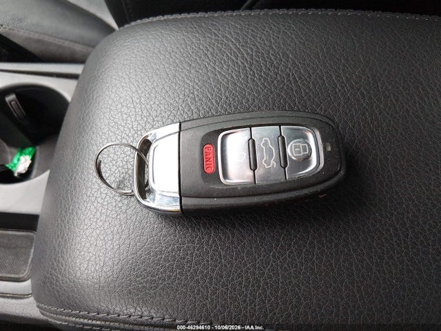 2014 Audi A4 2.0t Premium მანქანა იყიდება აუქციონზე, vin: WAUFFAFL1EN027859, აუქციონის ნომერი: 46294610