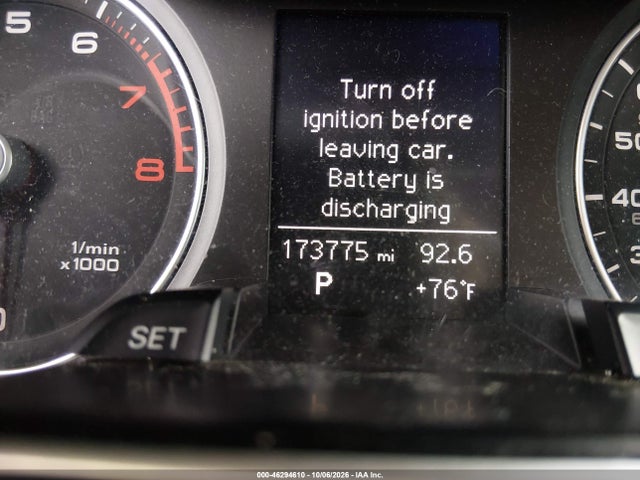 2014 Audi A4 2.0t Premium მანქანა იყიდება აუქციონზე, vin: WAUFFAFL1EN027859, აუქციონის ნომერი: 46294610