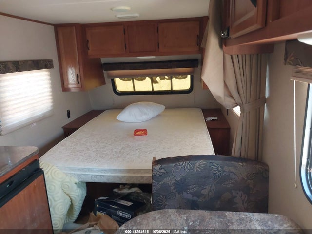 2015 Jayco Other მანქანა იყიდება აუქციონზე, vin: 1UJBJ0AJ1F17A0413, აუქციონის ნომერი: 46294615