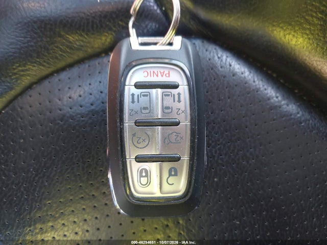 Продаж на аукціоні авто 2018 Chrysler Pacifica Touring L, vin: 2C4RC1BG5JR166827, номер лоту: 46294651