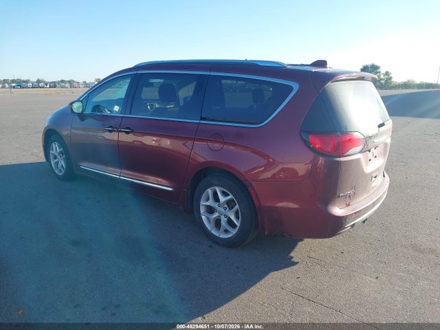 Продаж на аукціоні авто 2018 Chrysler Pacifica Touring L, vin: 2C4RC1BG5JR166827, номер лоту: 46294651