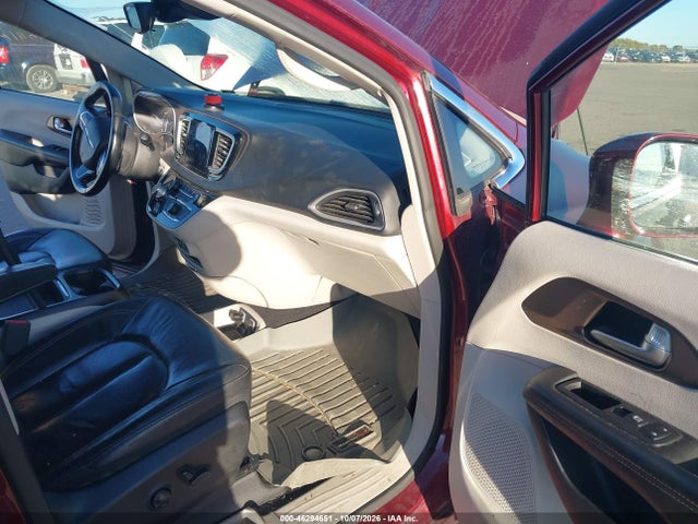 Продаж на аукціоні авто 2018 Chrysler Pacifica Touring L, vin: 2C4RC1BG5JR166827, номер лоту: 46294651