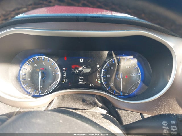 Продаж на аукціоні авто 2018 Chrysler Pacifica Touring L, vin: 2C4RC1BG5JR166827, номер лоту: 46294651