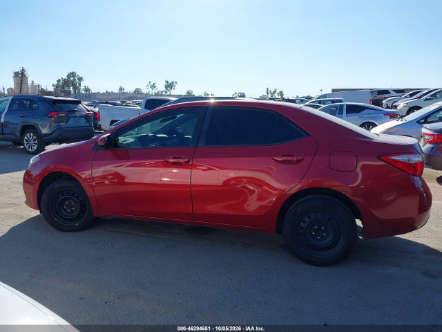 46294681 :رقم المزاد ، 5YFBURHE3FP282702 vin ، 2015 Toyota Corolla Le مزاد بيع