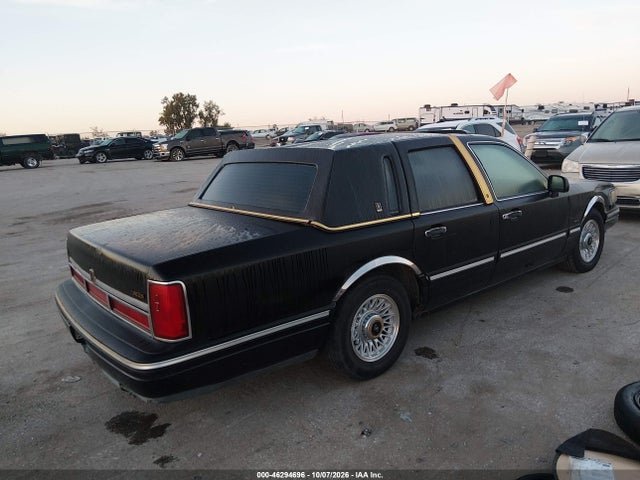 46294696 :رقم المزاد ، 1LNLM81W9TY670389 vin ، 1996 Lincoln Town Car Executive مزاد بيع