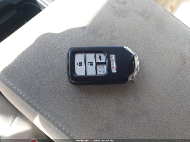 5J6RW1H56HL013156 Honda CR-V EX