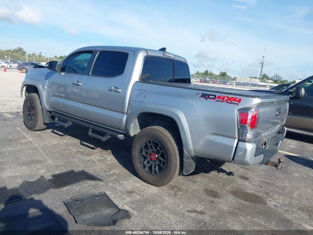 46294786 :رقم المزاد ، 5TFCZ5AN0HX093843 vin ، 2017 Toyota Tacoma Trd Sport مزاد بيع