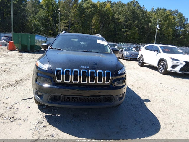 46294897 :رقم المزاد ، 1C4PJLCB2JD519085 vin ، 2018 Jeep Cherokee Latitude Fwd مزاد بيع