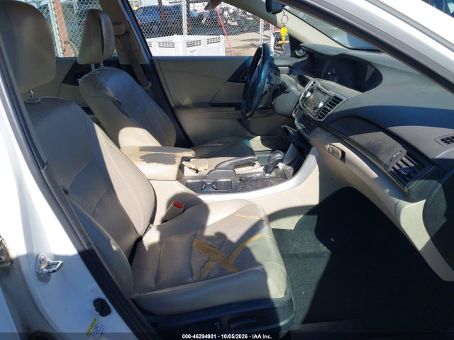 46294901 :رقم المزاد ، 1HGCR2F87FA025154 vin ، 2015 Honda Accord Ex-l مزاد بيع
