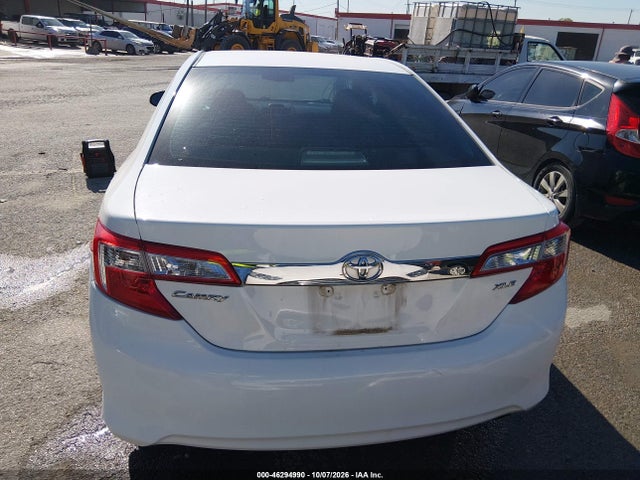 46294990 :رقم المزاد ، 4T4BF1FK8DR302092 vin ، 2013 Toyota Camry Xle مزاد بيع