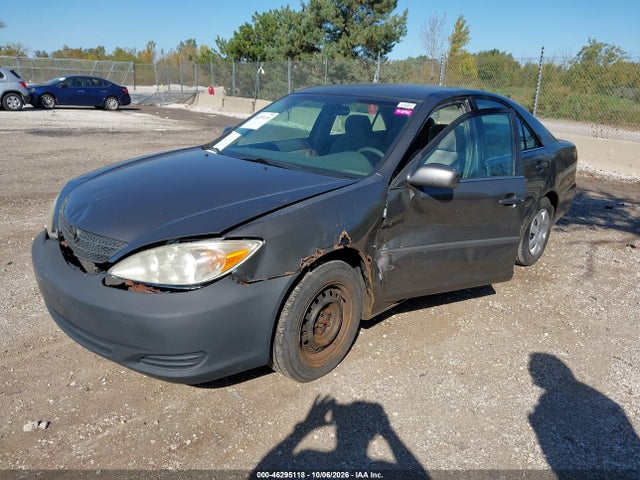 2004 Toyota Camry Le მანქანა იყიდება აუქციონზე, vin: 4T1BE30K04U875991, აუქციონის ნომერი: 46295118