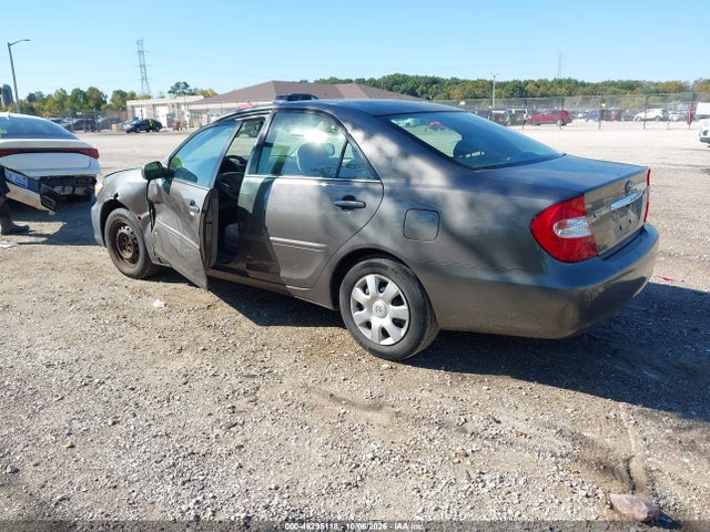 2004 Toyota Camry Le მანქანა იყიდება აუქციონზე, vin: 4T1BE30K04U875991, აუქციონის ნომერი: 46295118