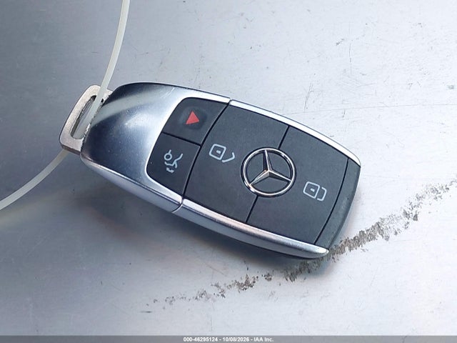 W1N4N4GBXMJ210261 Mercedes-Benz GLA 250