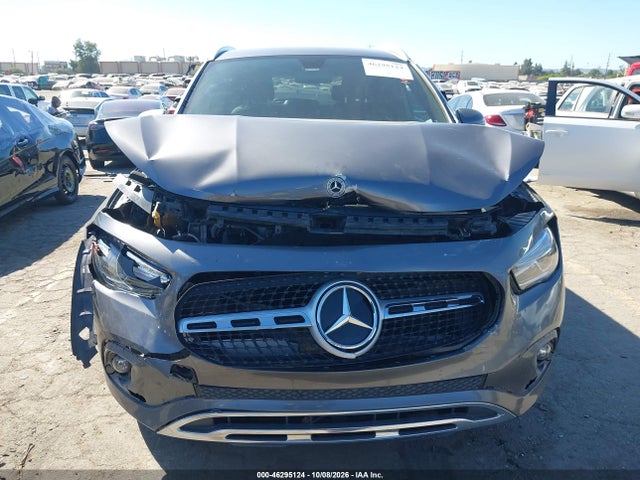 W1N4N4GBXMJ210261 Mercedes-Benz GLA 250