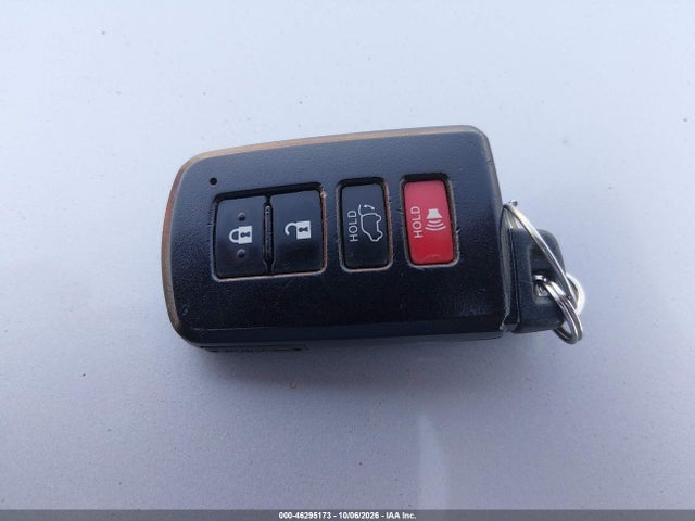 Toyota Rav4 Limited 2015 JTMYFREV7FJ047572 Image 11