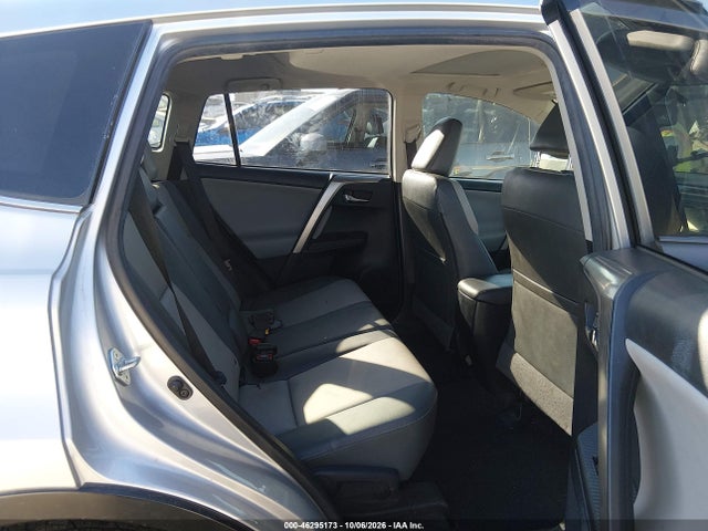 Toyota Rav4 Limited 2015 JTMYFREV7FJ047572 Image 8